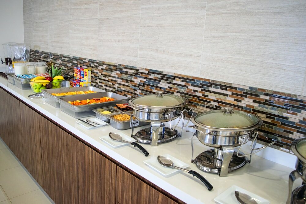 Фото Sleep Inn Tijuana