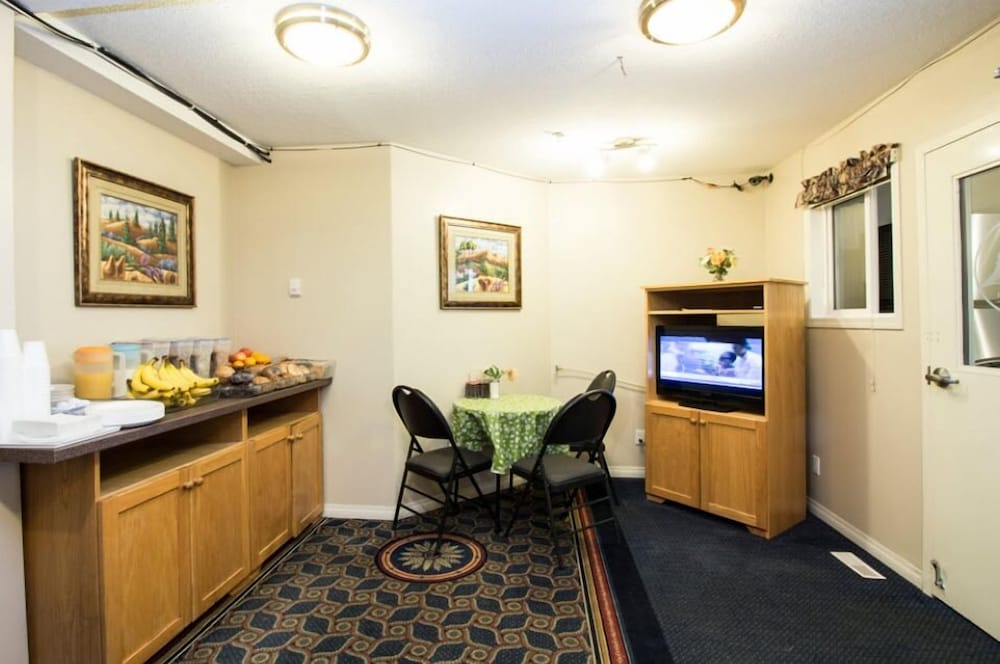 Фото West Country Inn