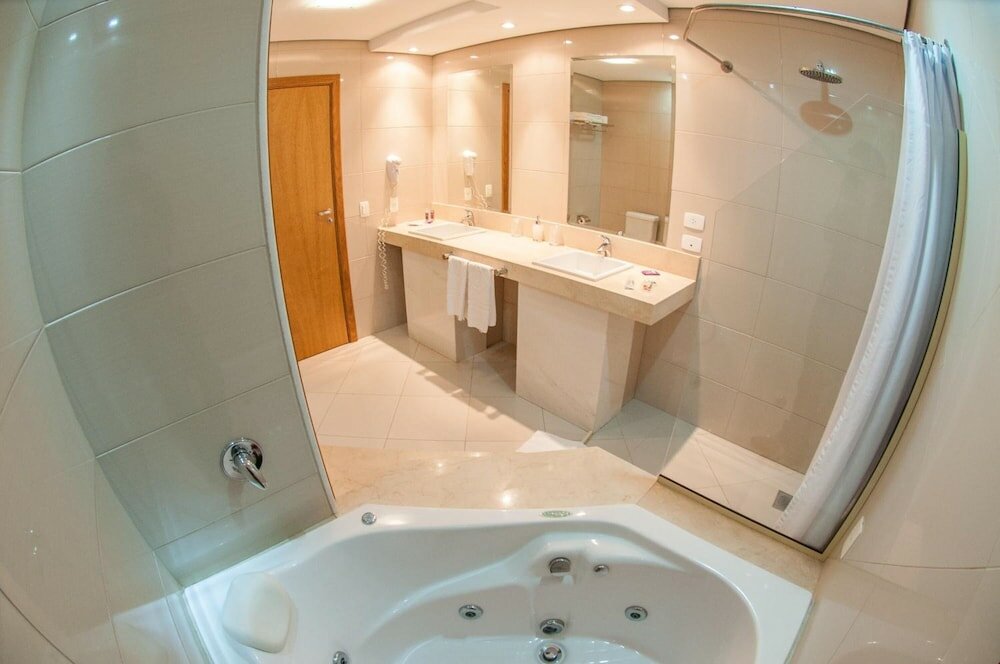 Фото Hotel Jacques Georges Tower