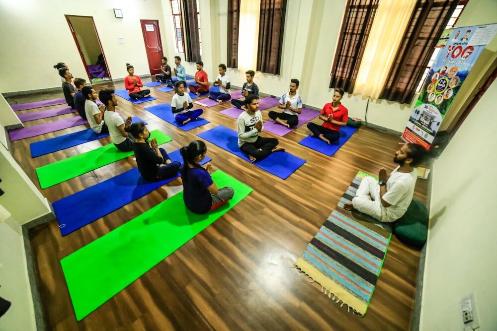 Фото Hotel Neeraj Bhawan