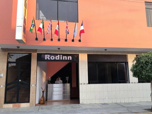 Гостиница Hostal Rodinn