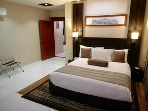 Гостиница Avari Xpress Faisalabad