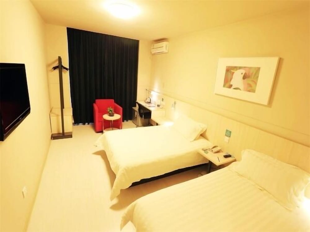 Фото Jinjiang Inn Tianjin Changjiang Road