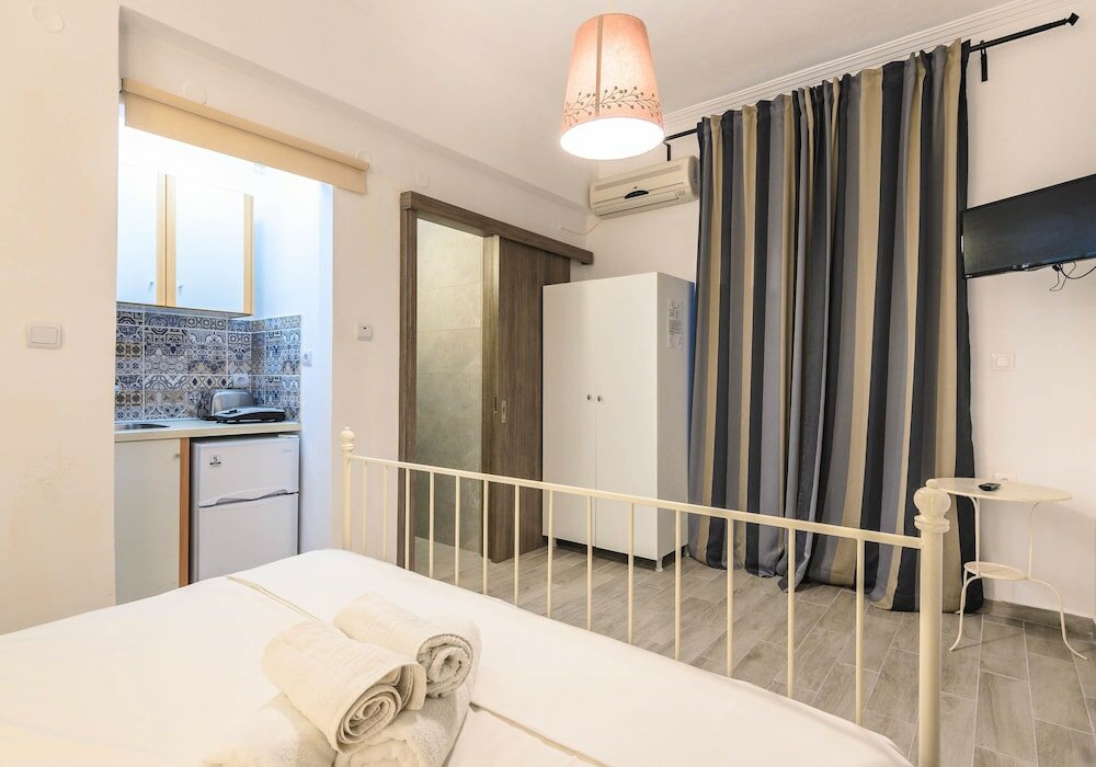 Фото Denise Studios & Apartments