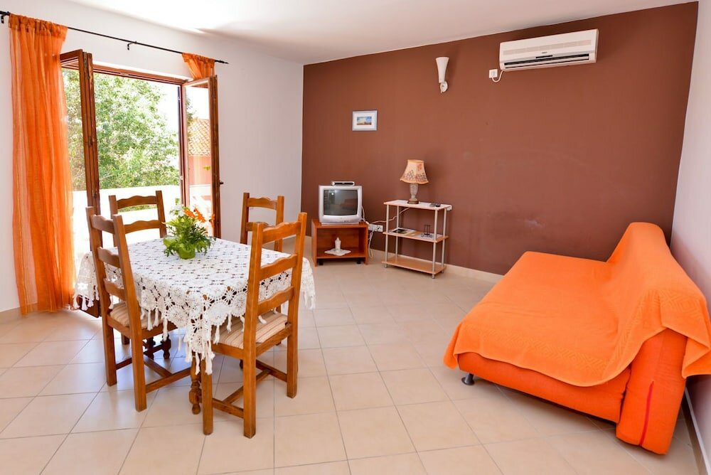 Фото Apartments Cola