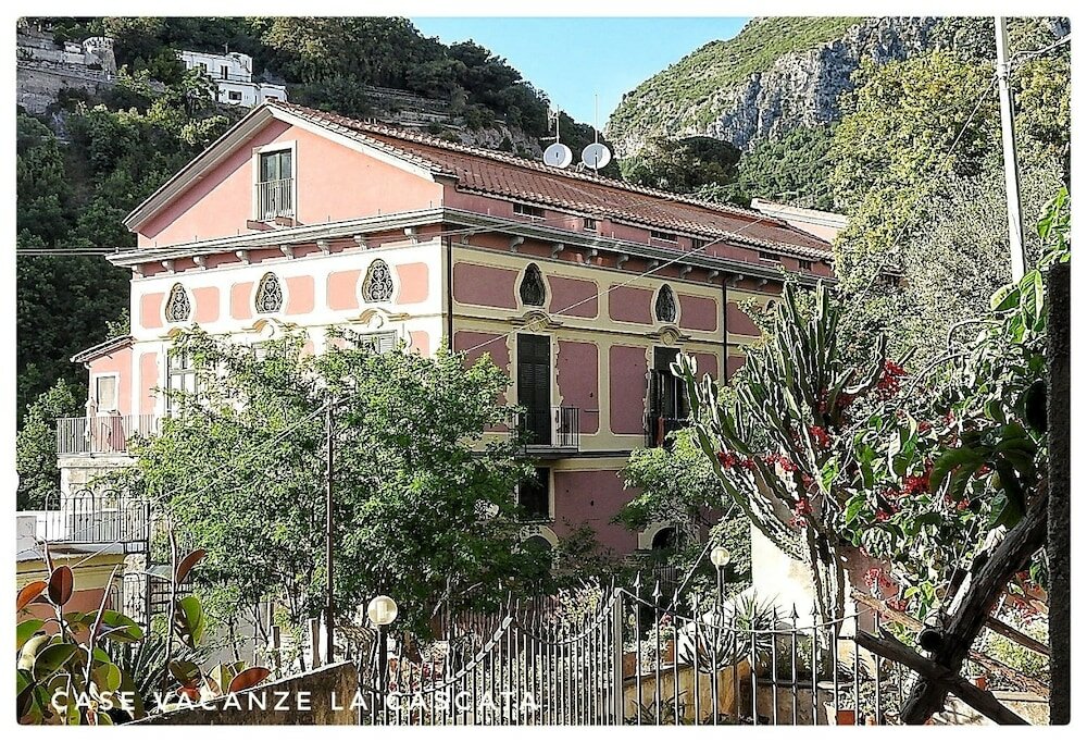 Фото La Cascata Palazzo Pellegrino