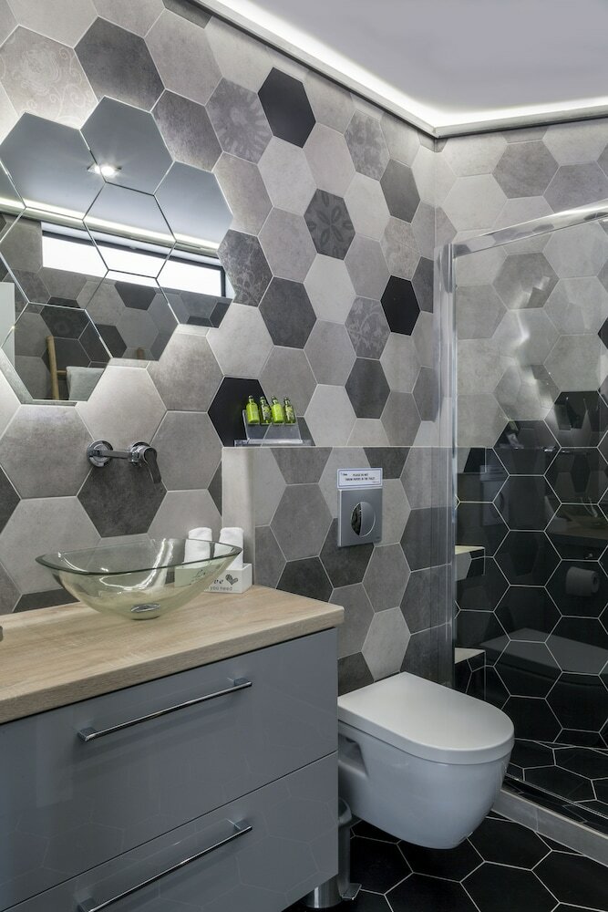 Фото The Athenians Art Apartments