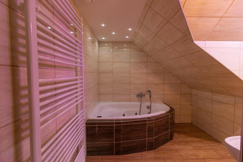 Фото Hotel Pod Jedlovým vrchem