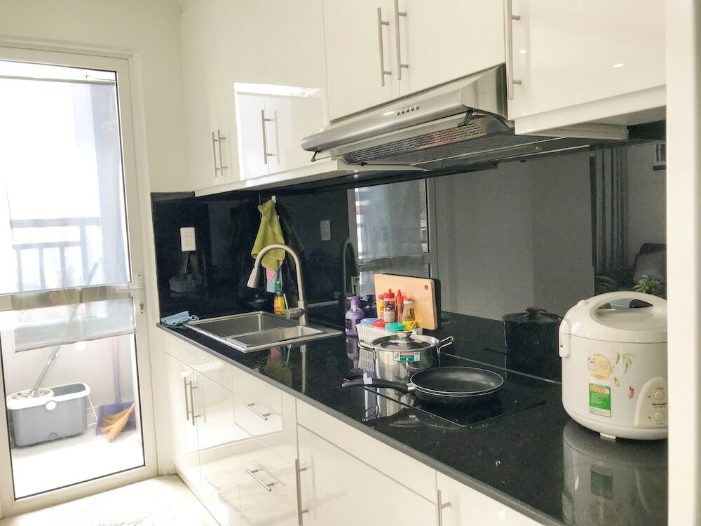 Фото Sunrise City 2br Sw Pool 20th