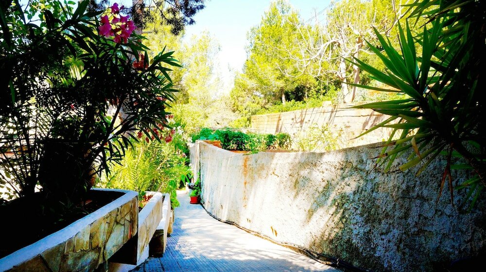 Фото Granada Apartments Ibiza