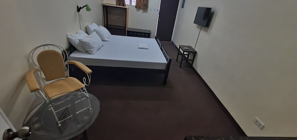 Фото Cool Martin Resort Hotel