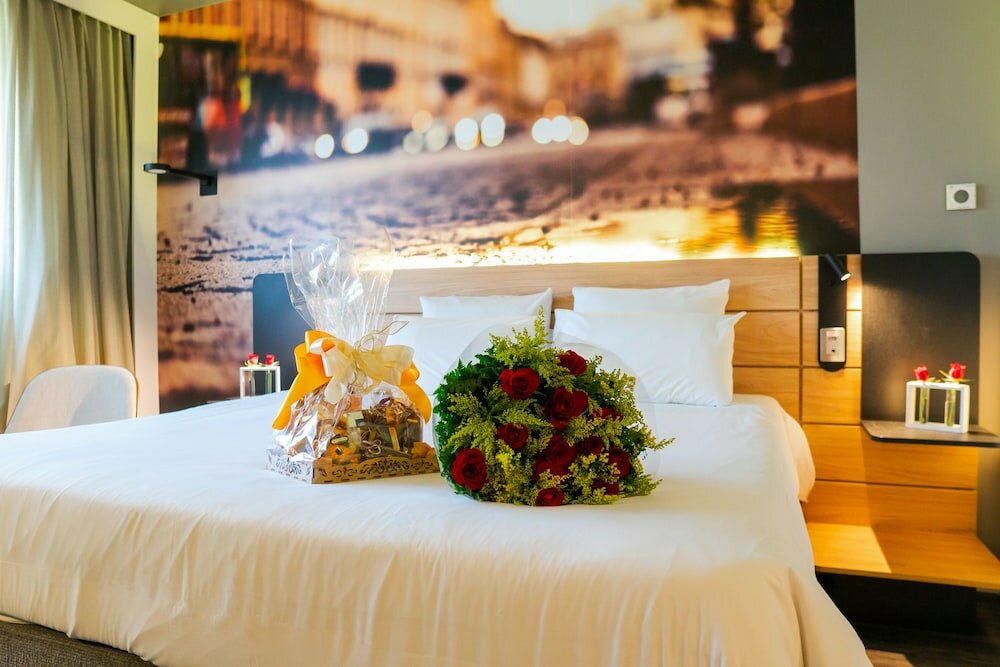 Фото Novotel Curitiba Batel