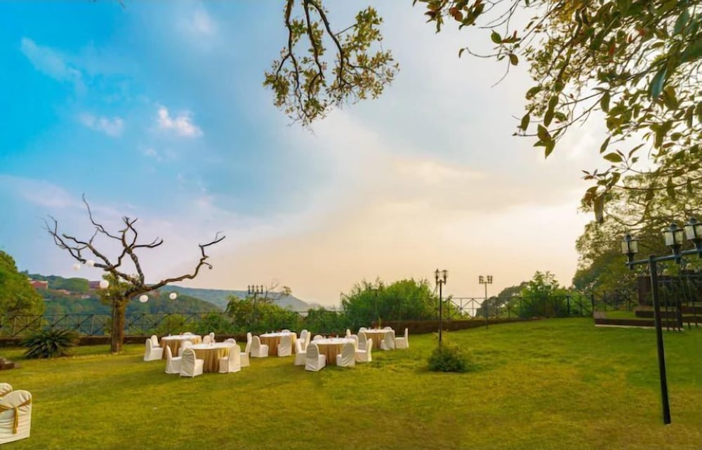 Фото Valley View Beacon Resorts - Mahabaleshwar