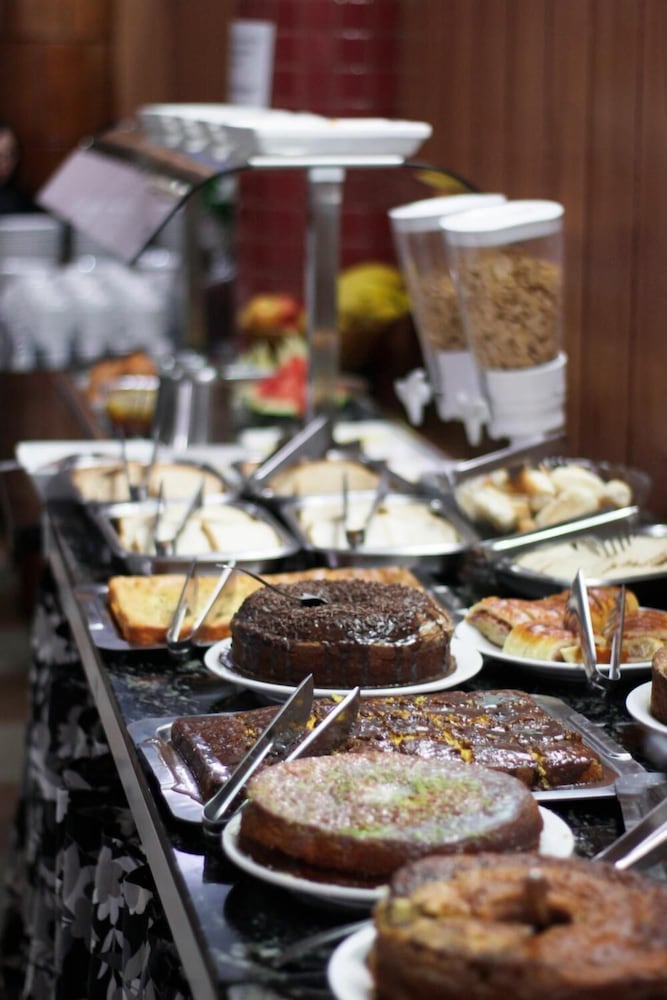 Фото Rohedama Hotel