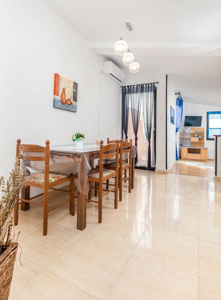 Фото Apartments Maria 821