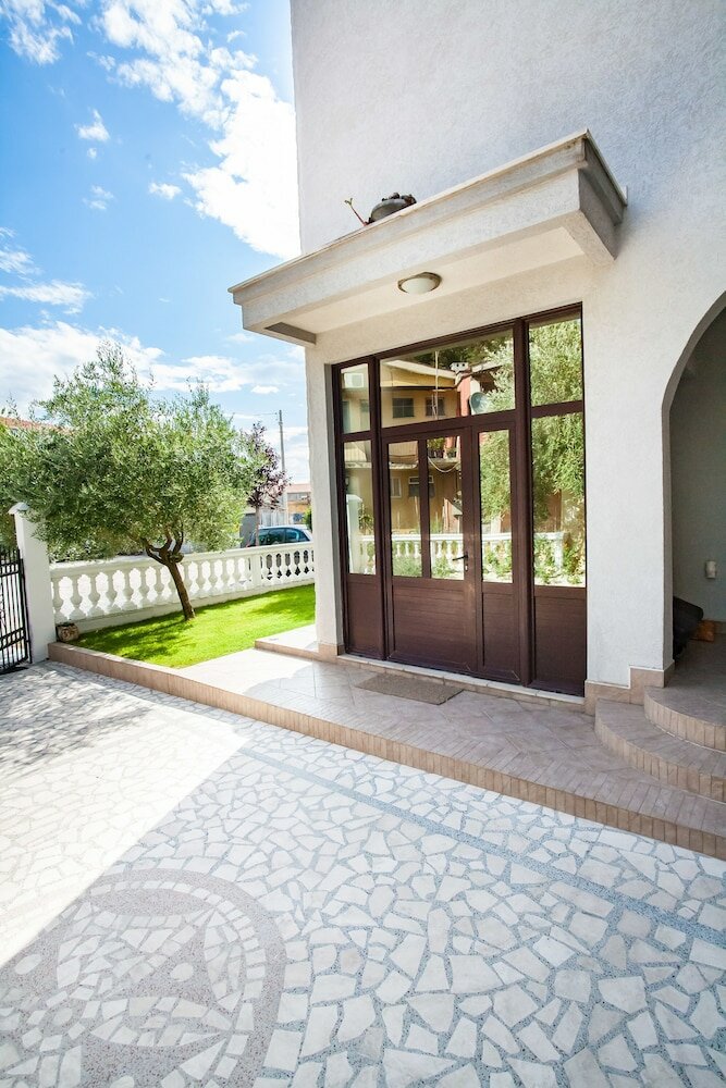 Фото Апартаменты Nilaj