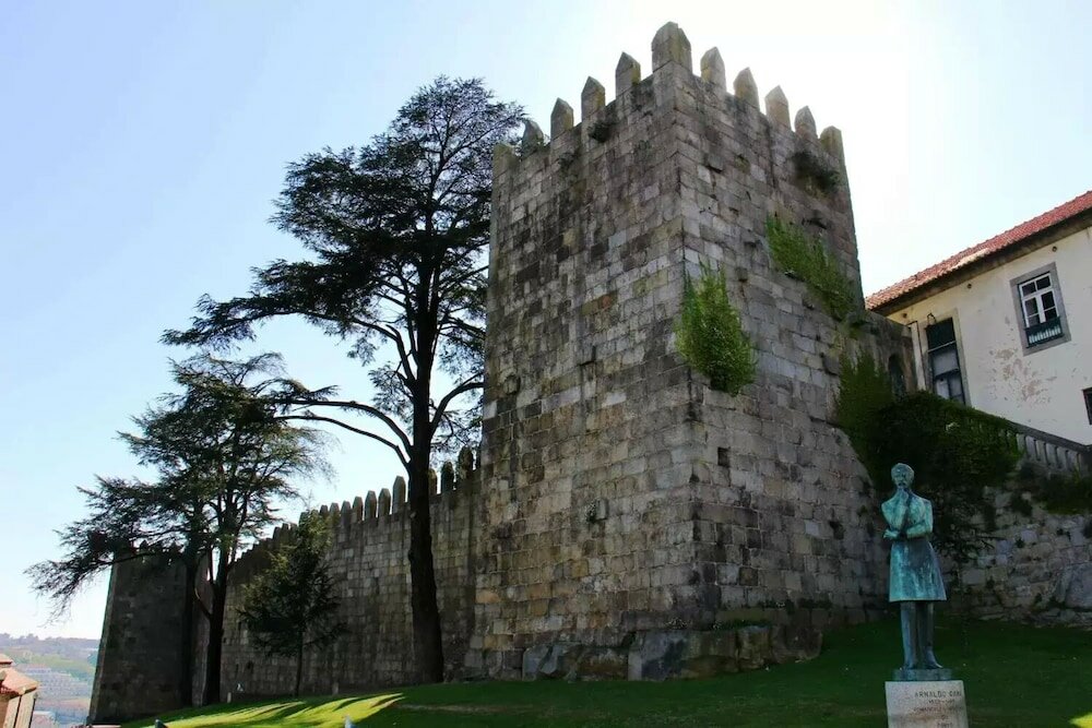 Фото Porta 33 Porto Suite