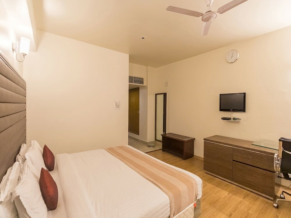 Фото Oyo 8450 Hotel Grand Starline