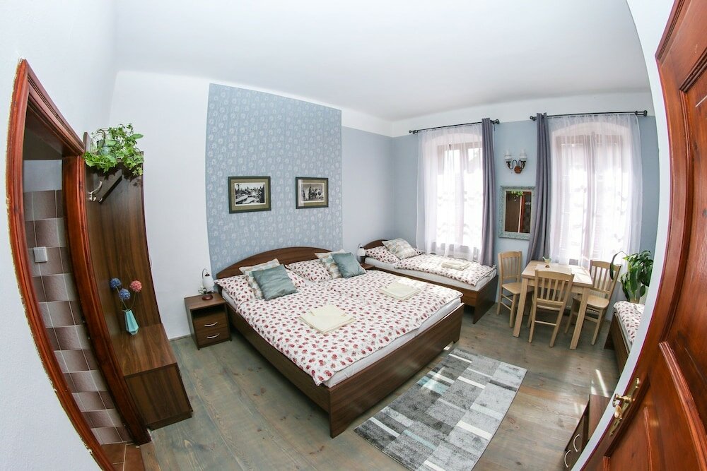 Фото Mini Hotel Abraka