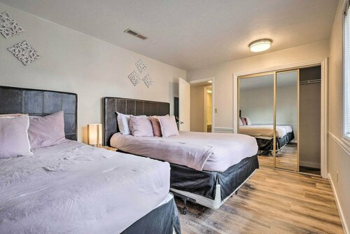 Гостиница Pet-friendly St George Escape w Shared Pool в Сент-Джордже