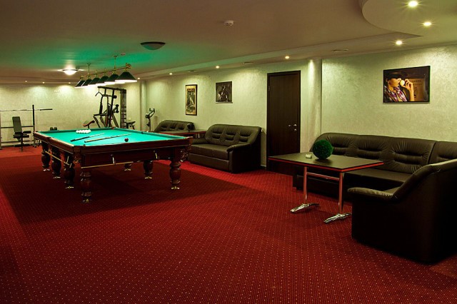 Фото Мэриан Холл