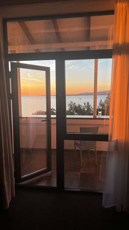 Фото Янтарь