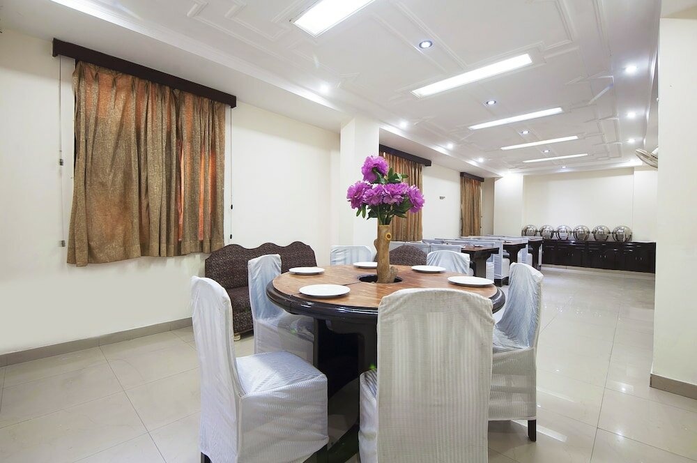 Фото Hotel Delhi Darbar