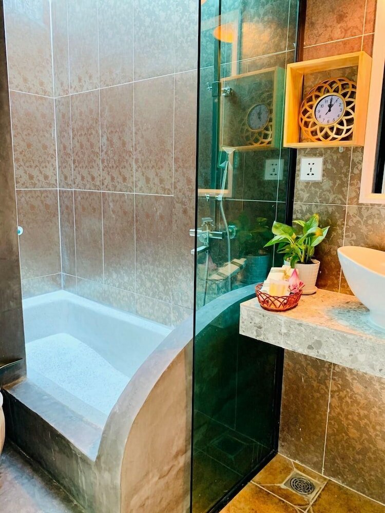 Фото Raing Phnom Bungalow