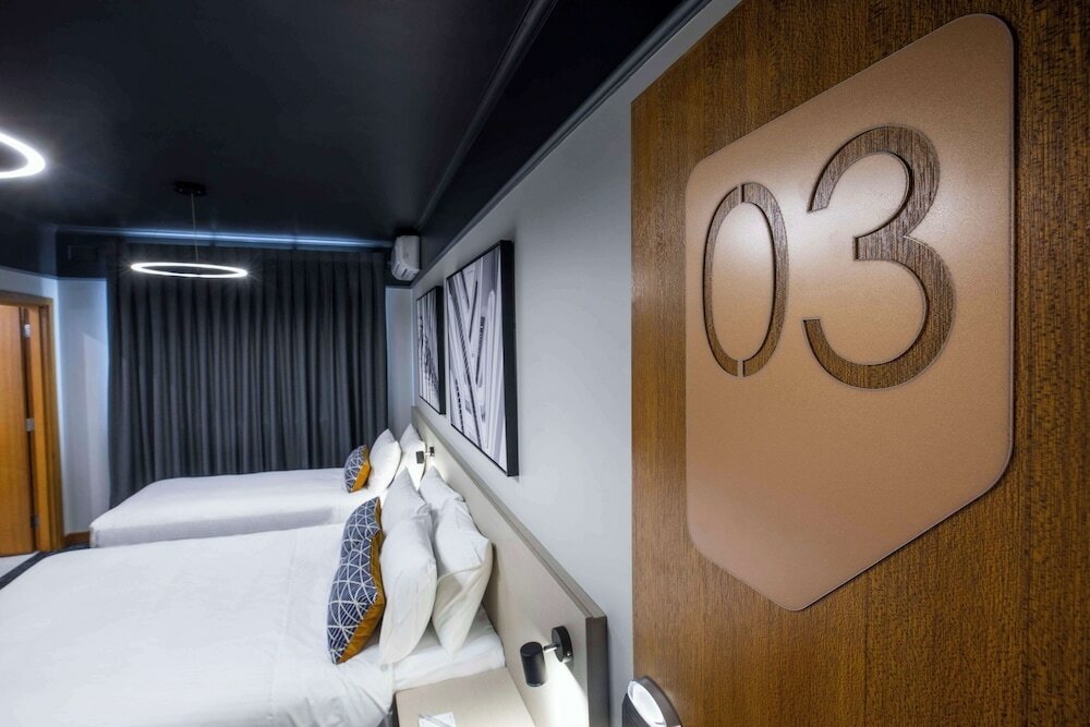 Фото Nightcap at Empire Hotel