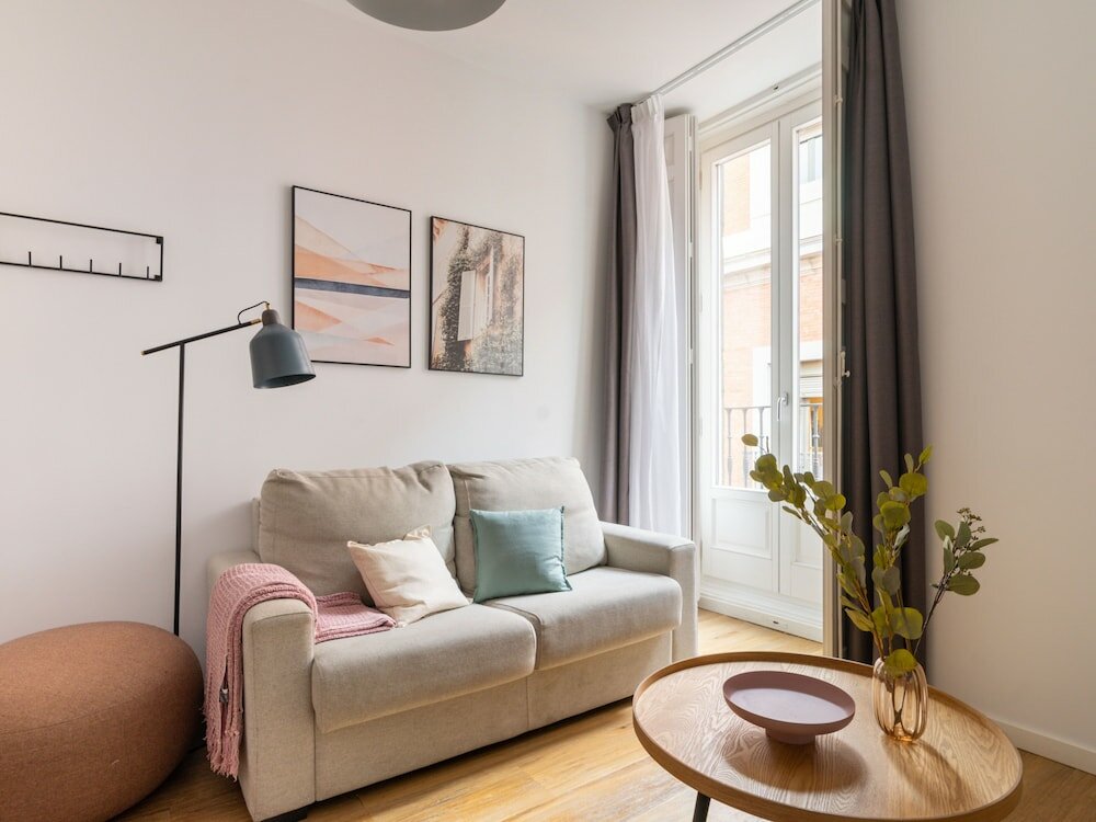 Фото Limehome Madrid La Bolsa