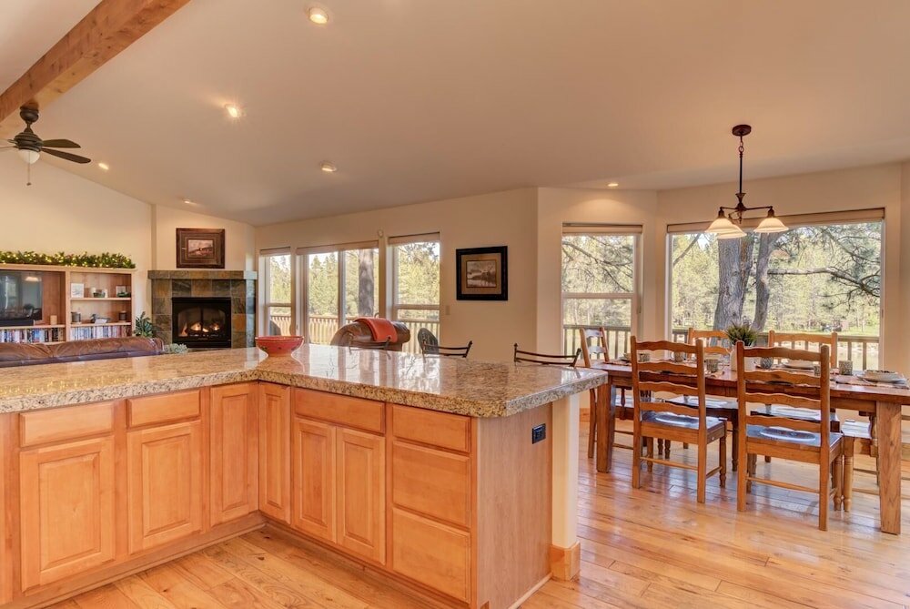 Фото Upland Road 17051