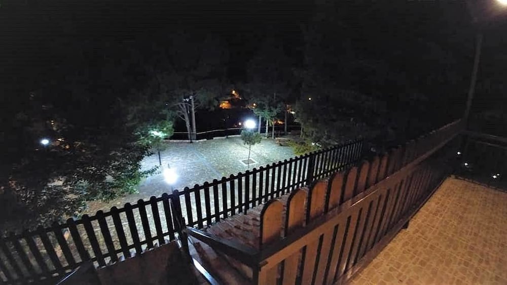 Фото Perneia Rooms