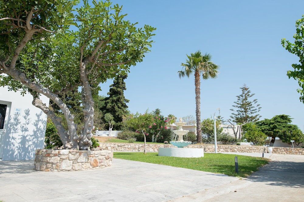 Фото Gelli Apartments