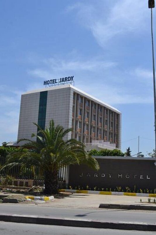 Гостиница Jardy Hôtel & Suites