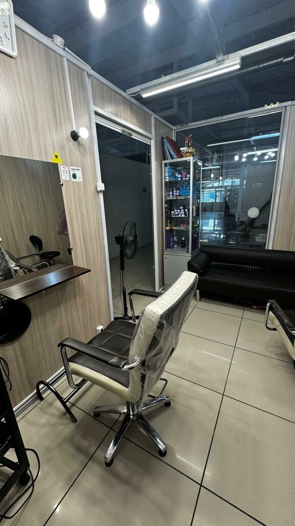 Hairdresser Parikmakherskaya Ruki-Nozhnitsy in Linevo, Novosibirsk Oblast, photo