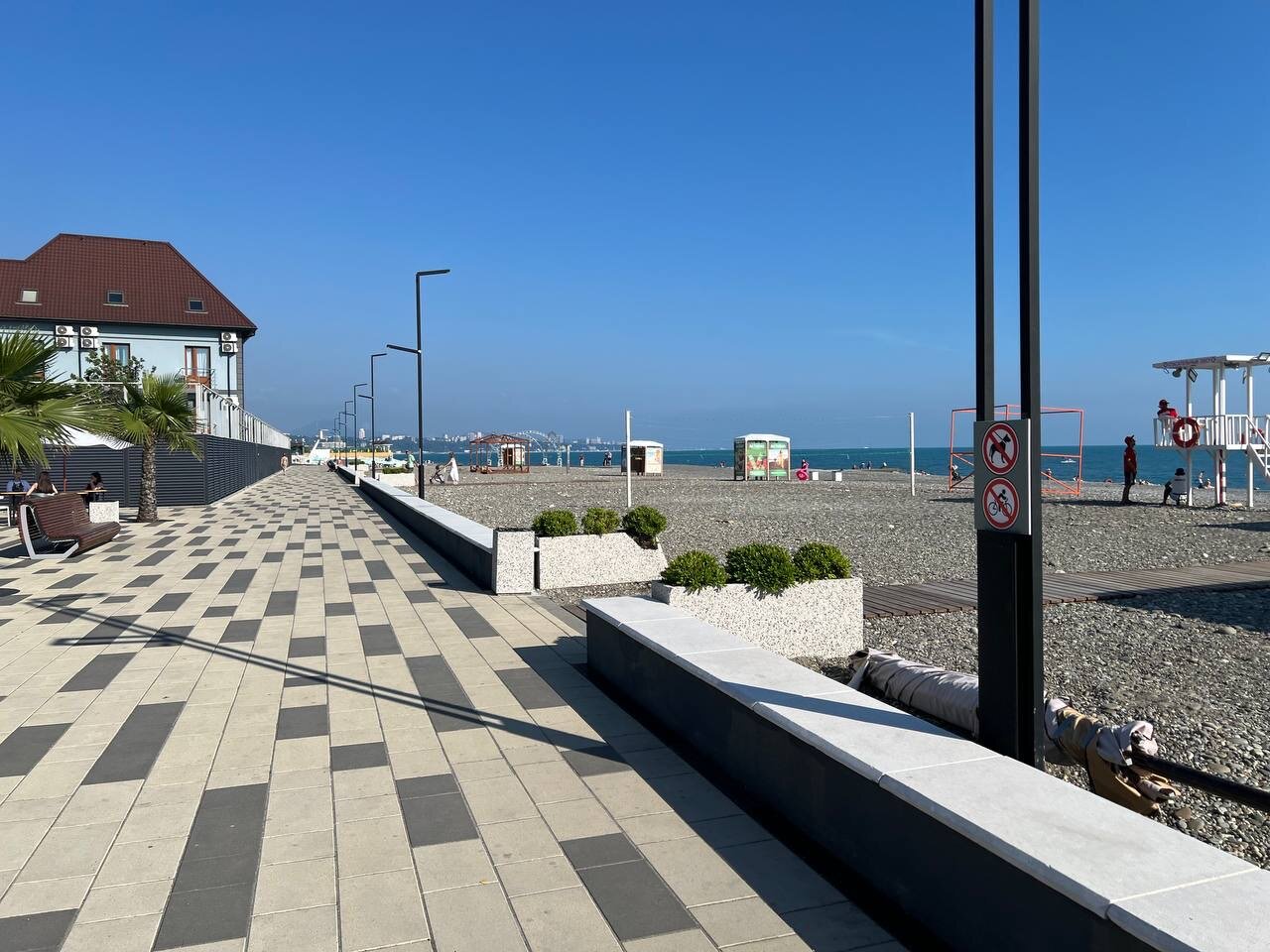 Фото Апартаменты с бассейном