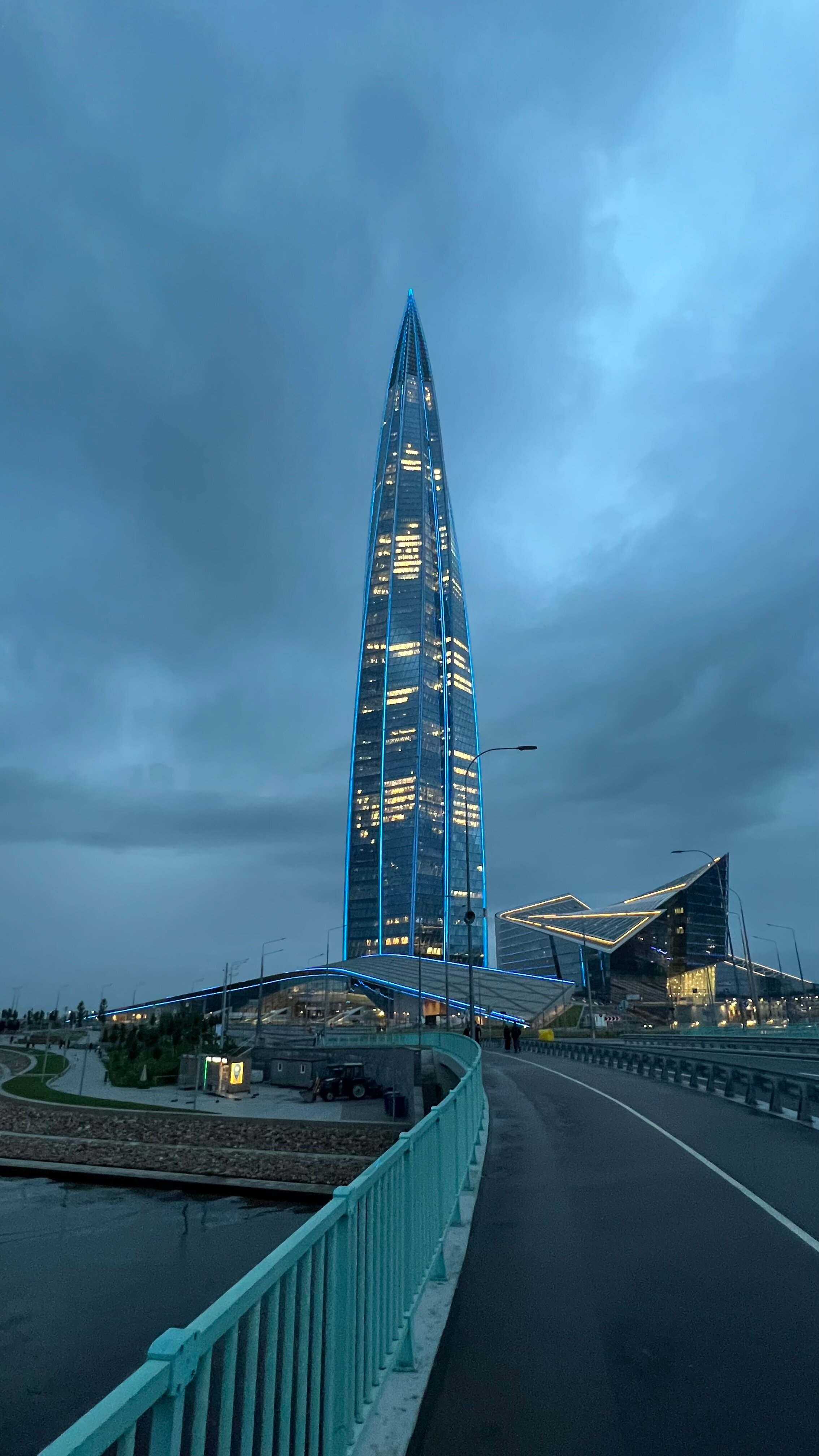 Фото Lahta Plaza