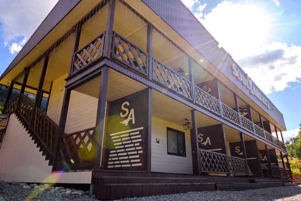 Фото отеля 1