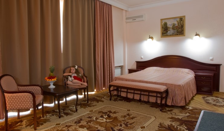 Фото Чеботарёвъ