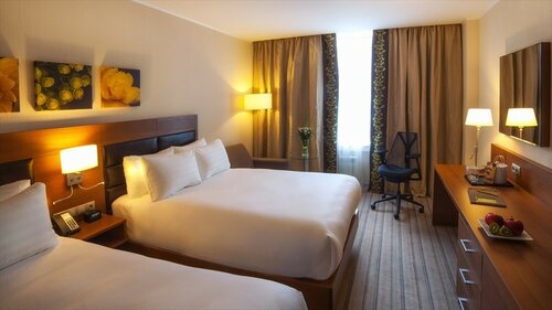Гостиница Hilton Garden Inn Kaluga в Калужской области
