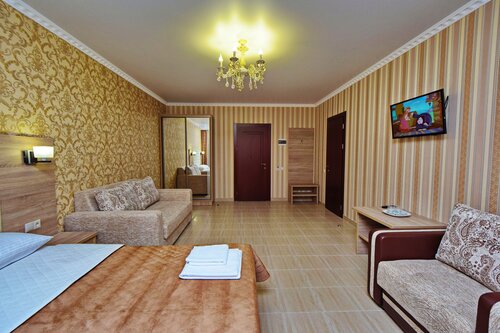 Внешний вид отеля Кастро в Кабардинке, фото 2