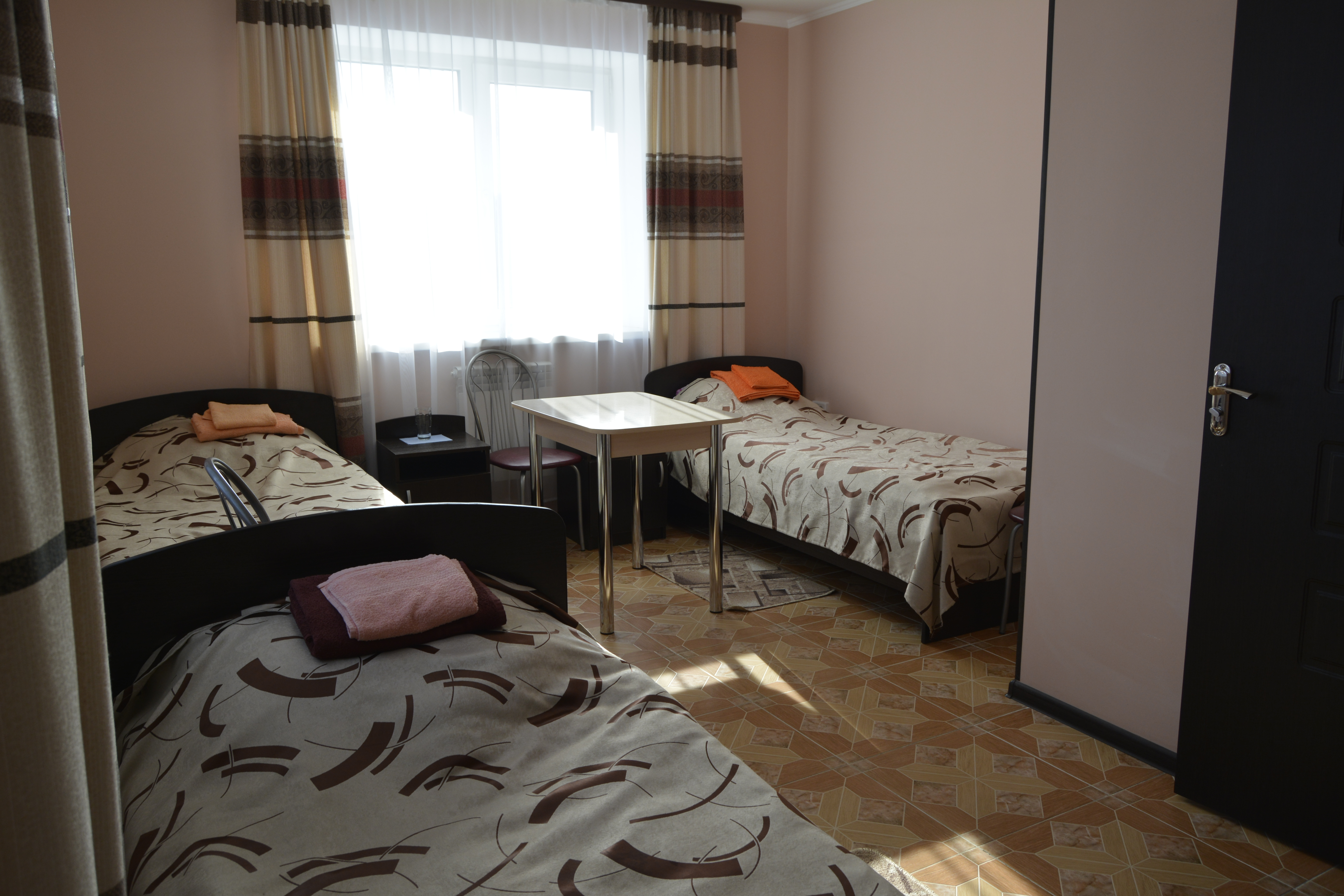 Фото Гостевой Дом на Степана Разина 80