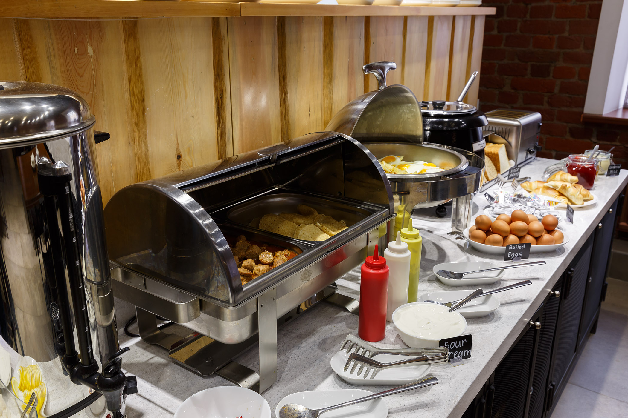 Фото Station Premier S10