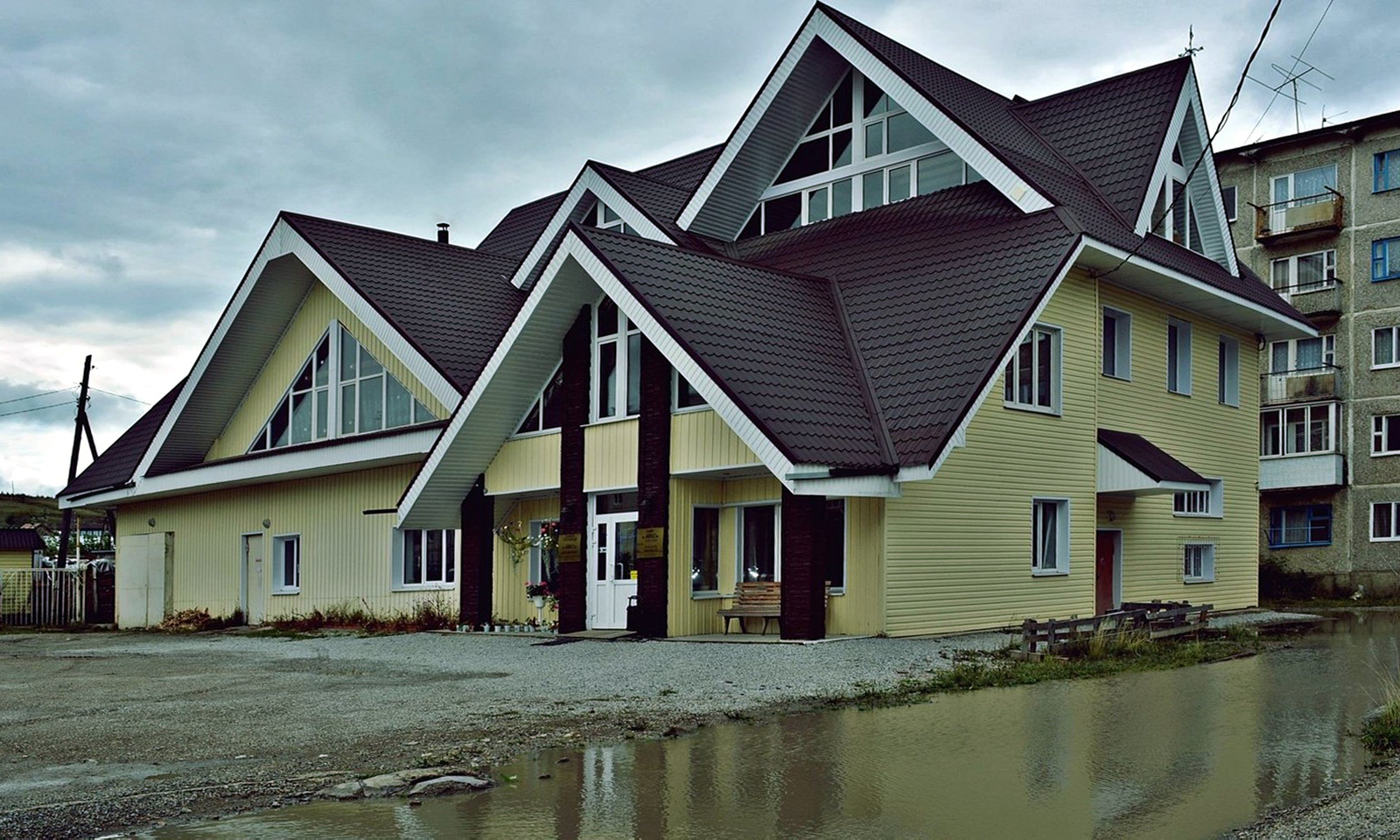 Фото отеля 1