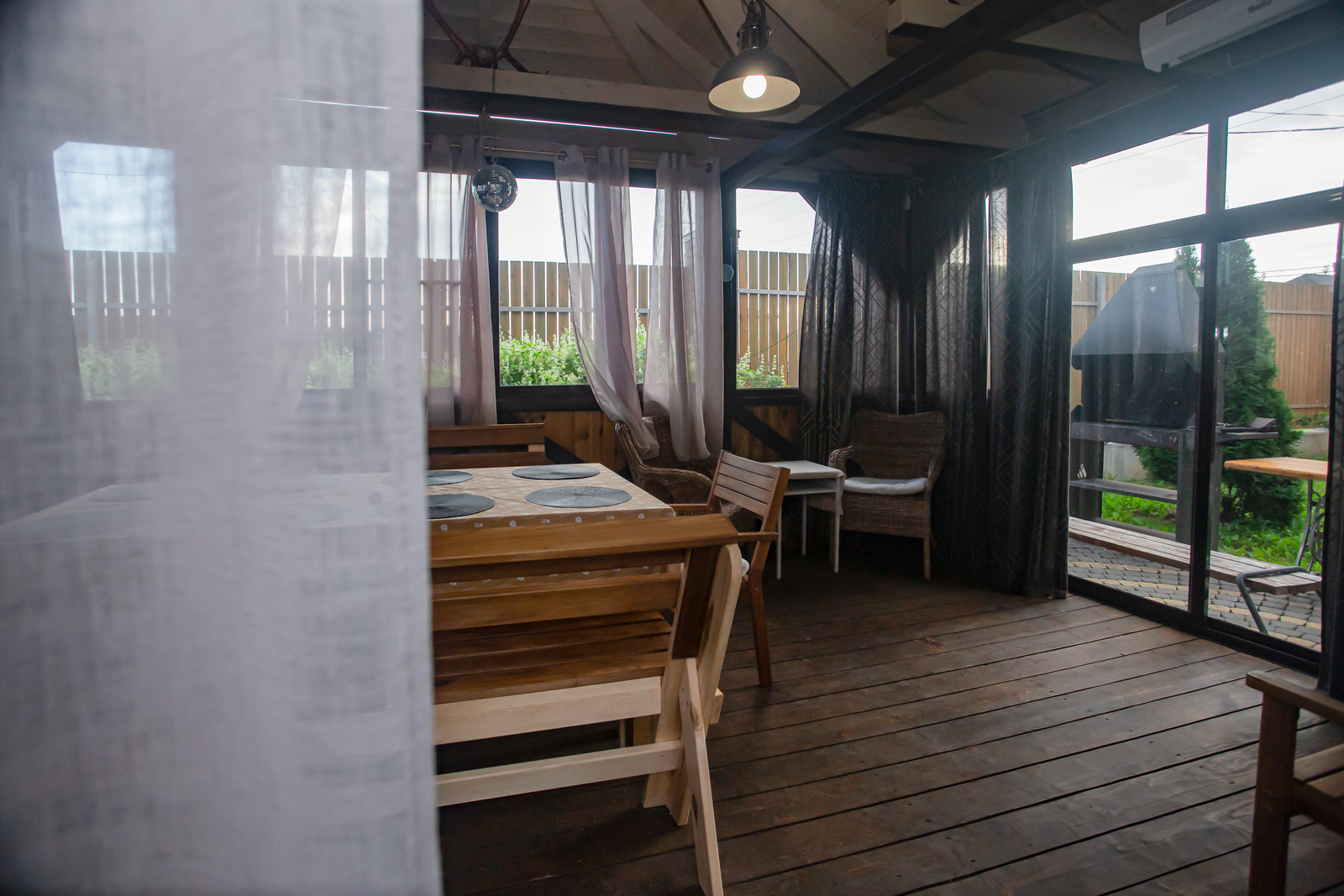 Фото Тополя