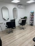 Anni. Colorist (100-letiya Vladivostoka Avenue, 137А) ، صالون تجميل