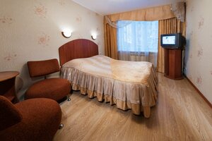 Profsoyuznaya (9th Maya Street, 21), hotel