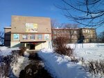 Shkola № 40 (Novo-Uritskaya ulitsa, 1), escuela de enseñanza general