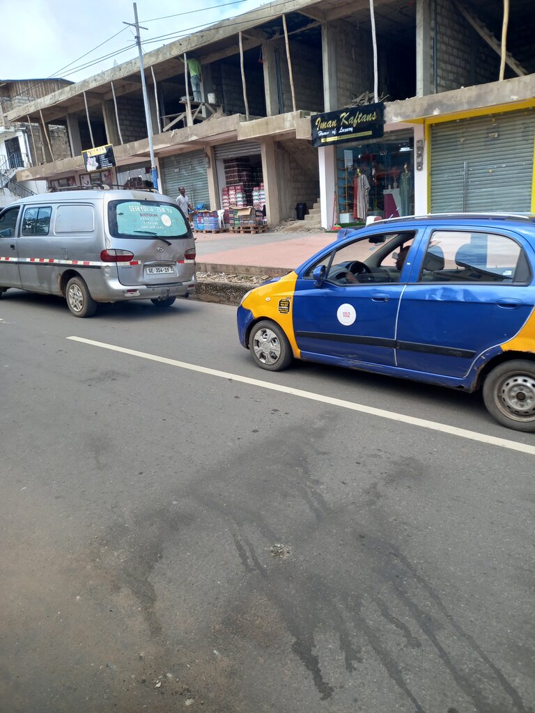 Clothing store Iman Kaftans, Accra, photo