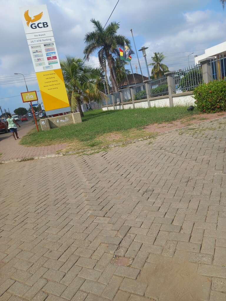 ATM GCB, Accra, photo